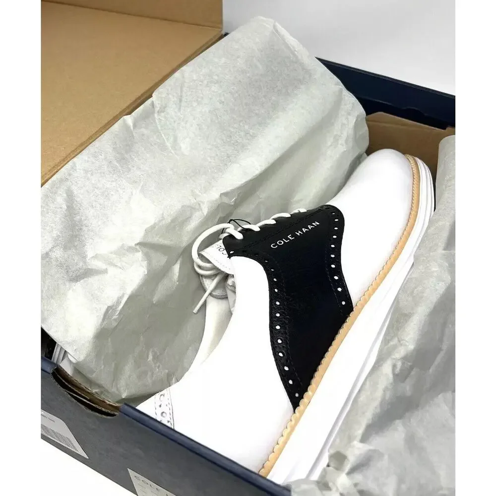 Cole Haan OG Original Grand Saddle Golf Shoe Sz 10 WHT BLCK C37176 Spikeless